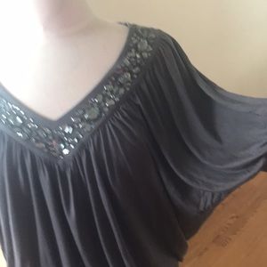 4/$20 Apt 9 gray cotton top